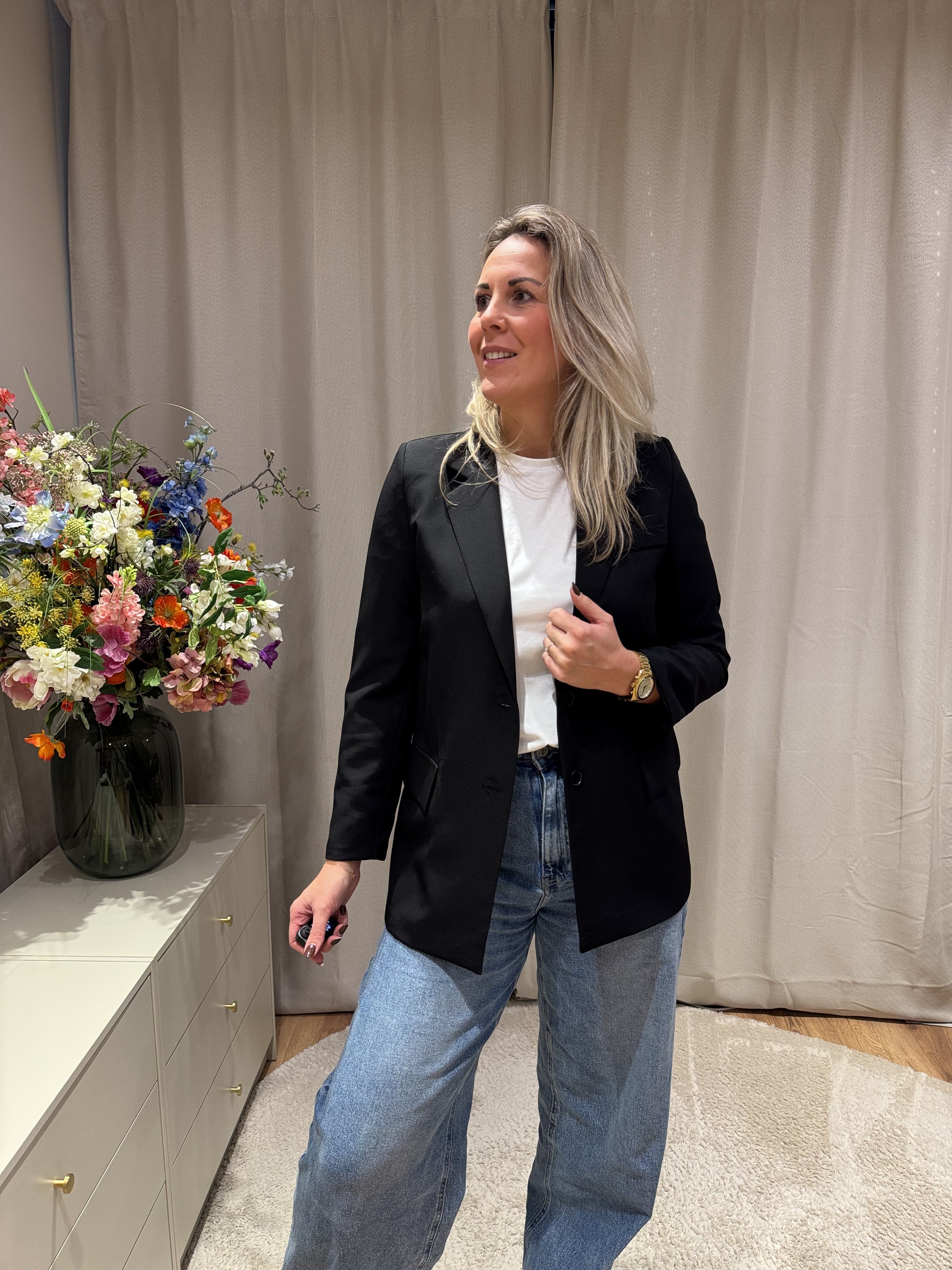 Margreet - Basis blazer - zwart