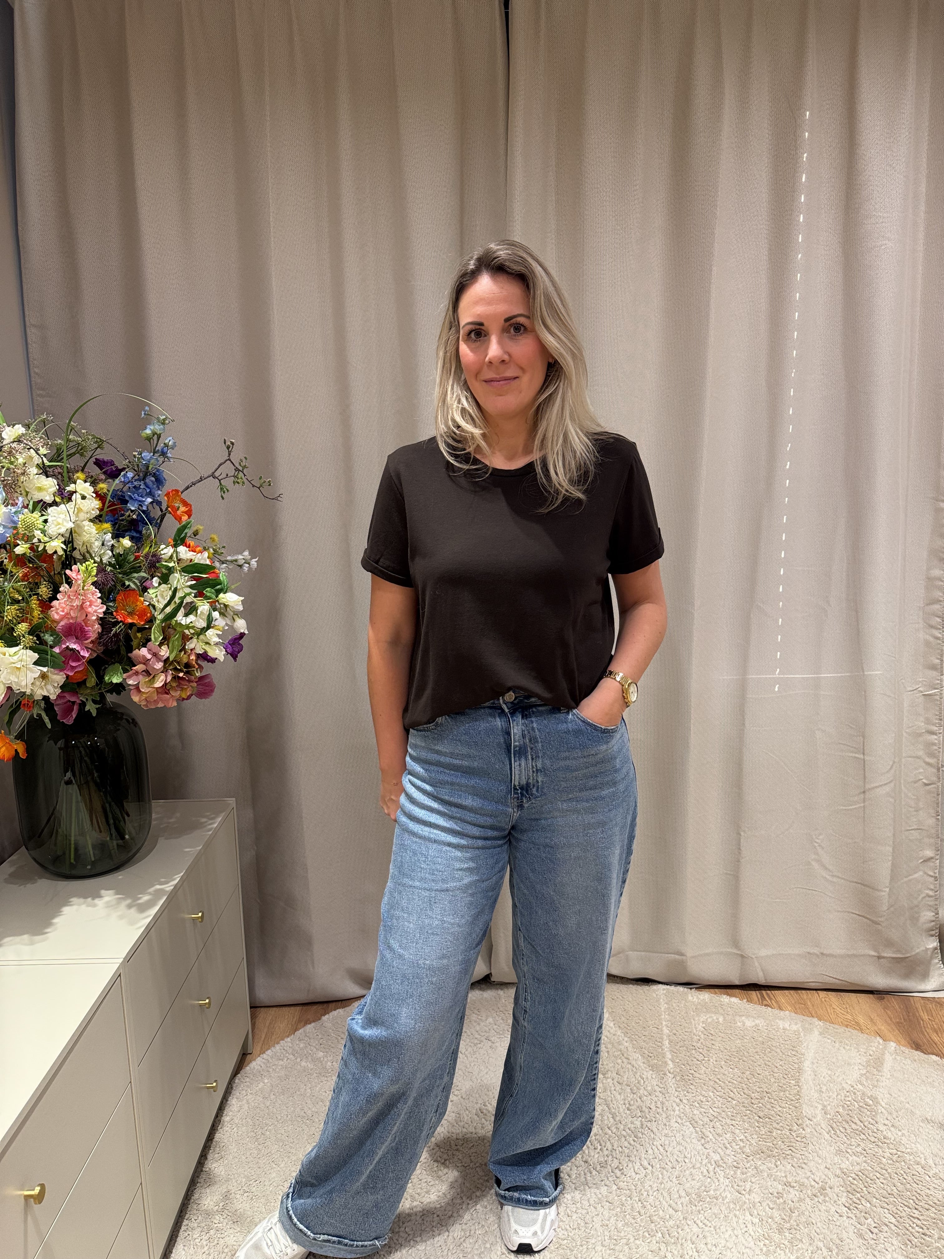 Claire - Basis t-shirt korte mouw - bruin