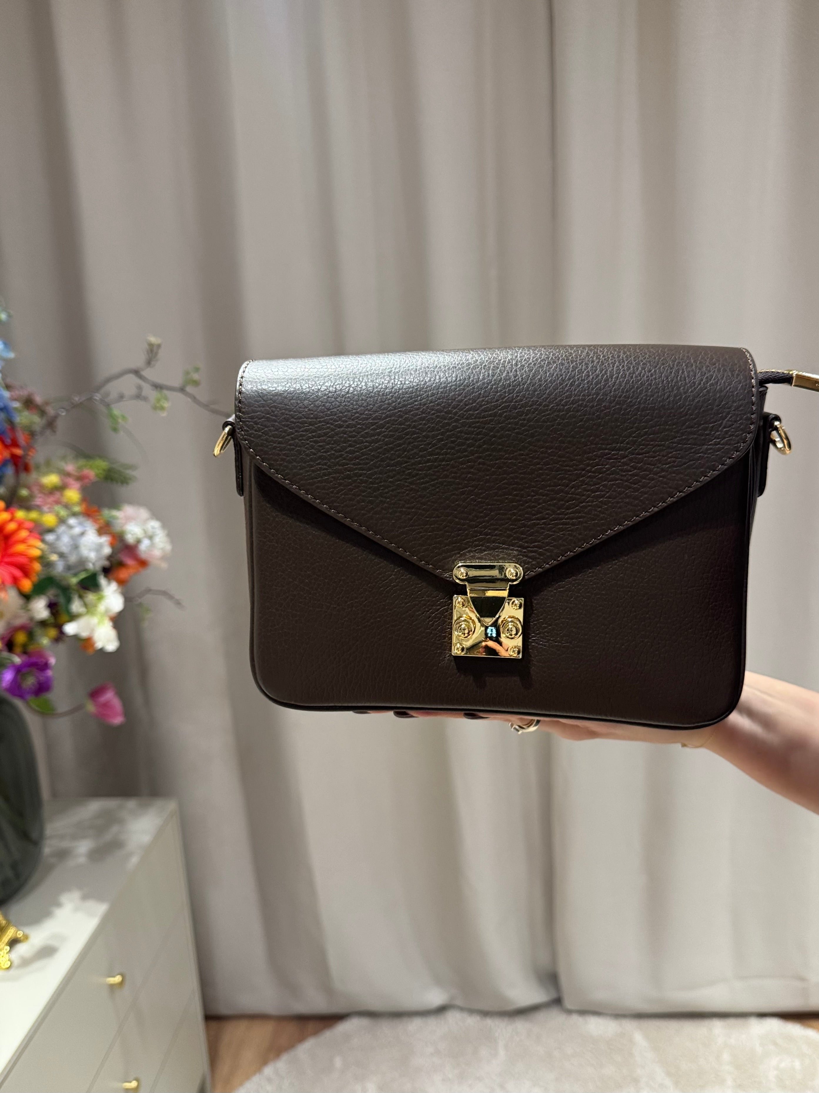 Esther - Leren tas gouden sluiting - bruin