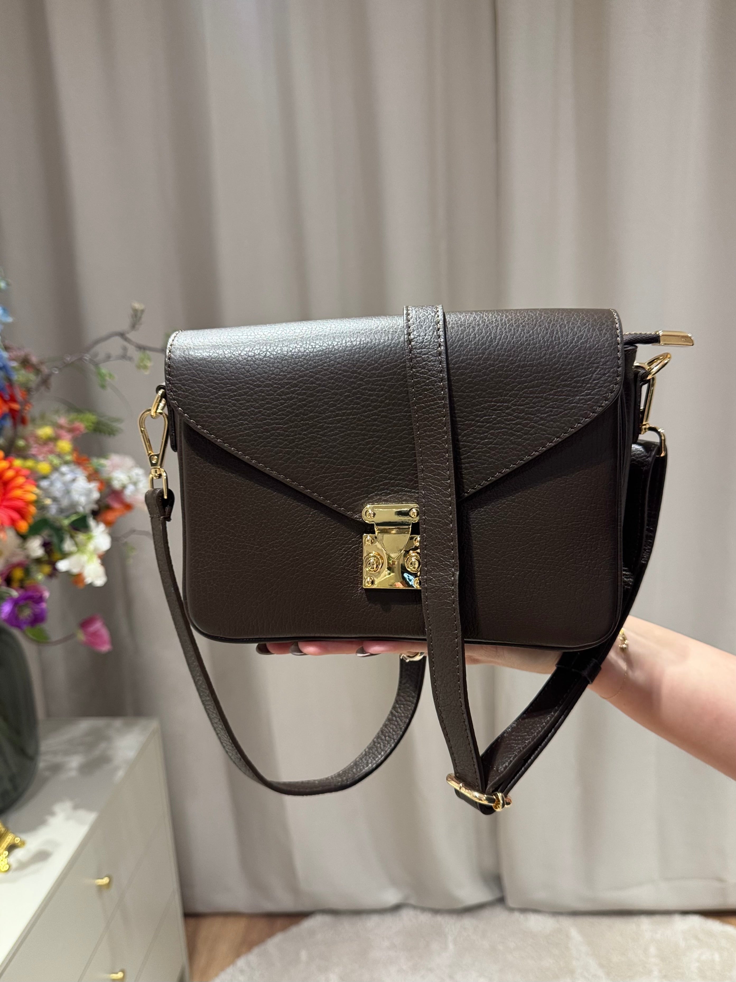 Esther - Leren tas gouden sluiting - bruin