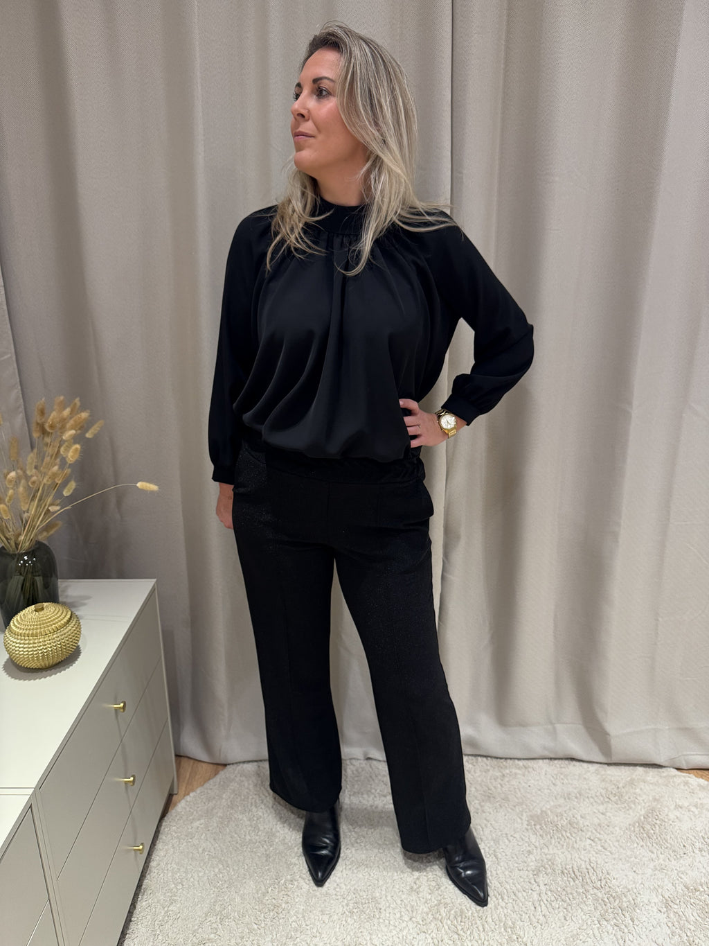 Tanja - Blouse ballon mouw - zwart