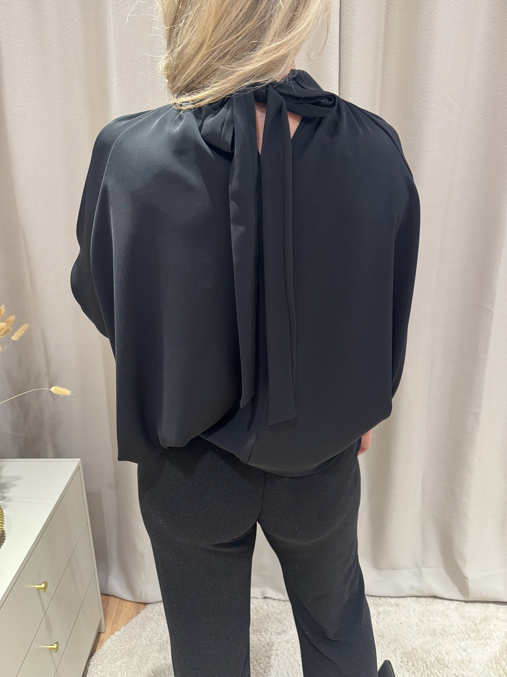 Tanja - Blouse ballon mouw - zwart