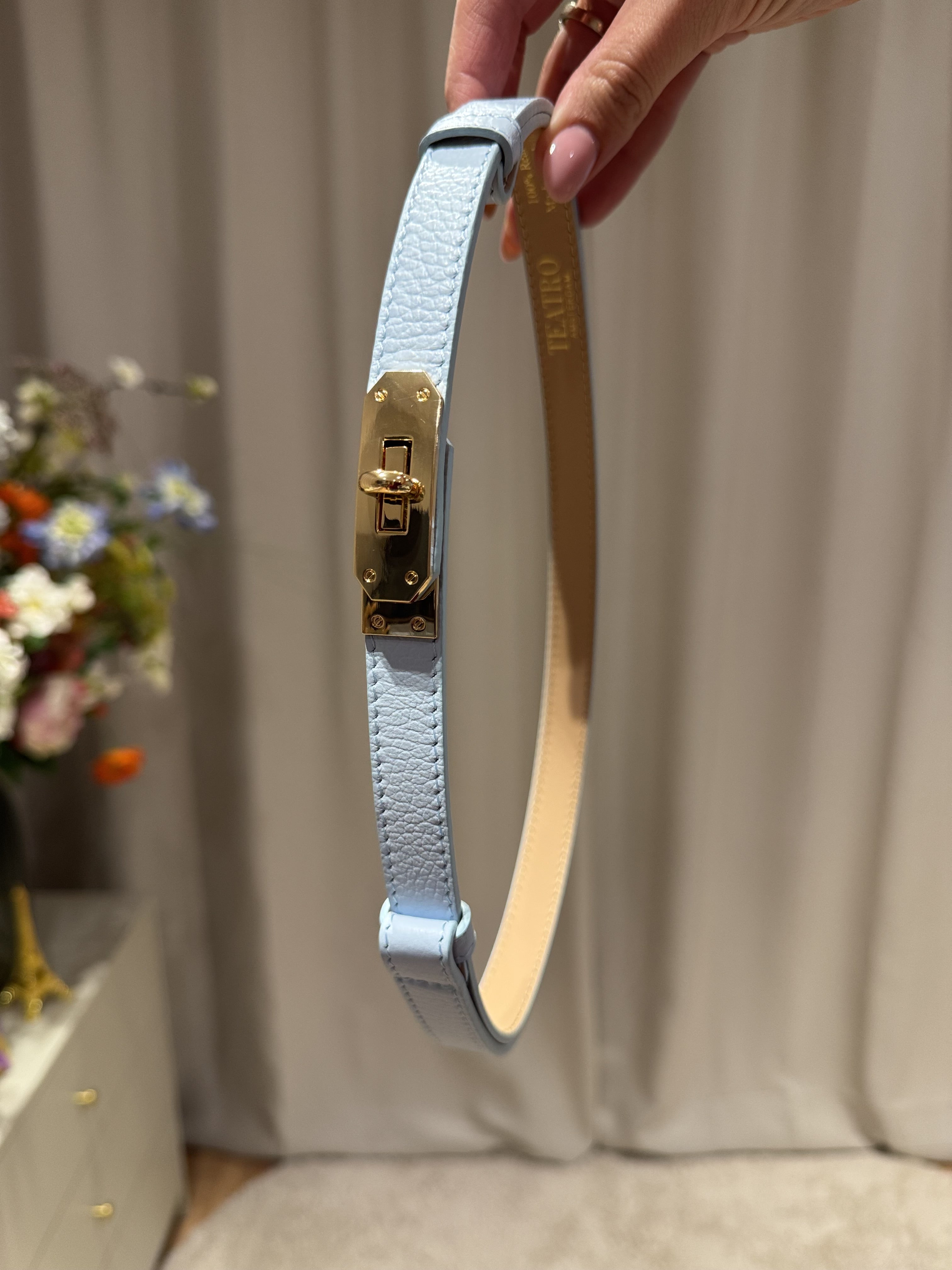 Garcia - Leren riem gouden gesp - lichtblauw