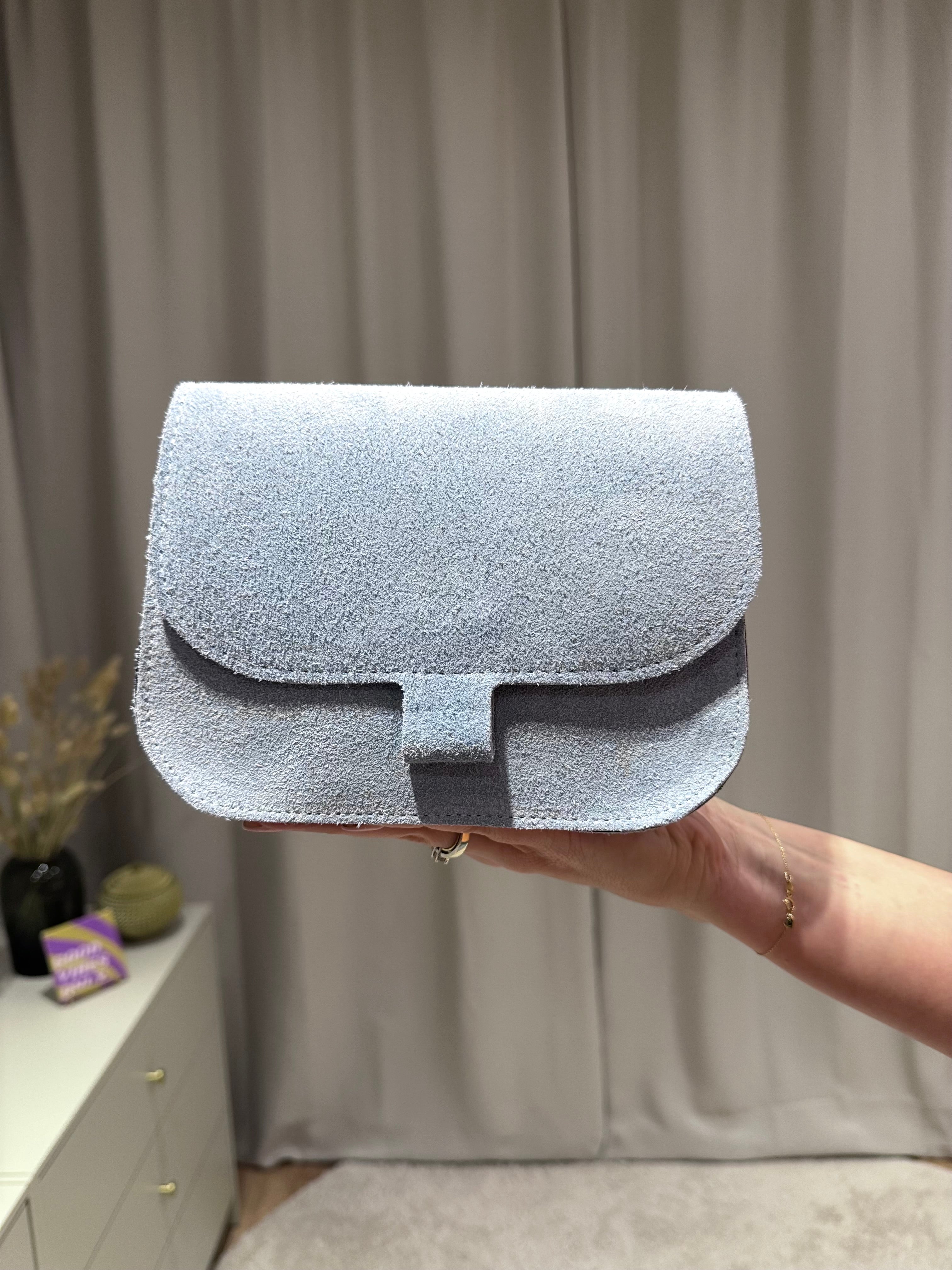 Flora - Suede tas - lichtblauw