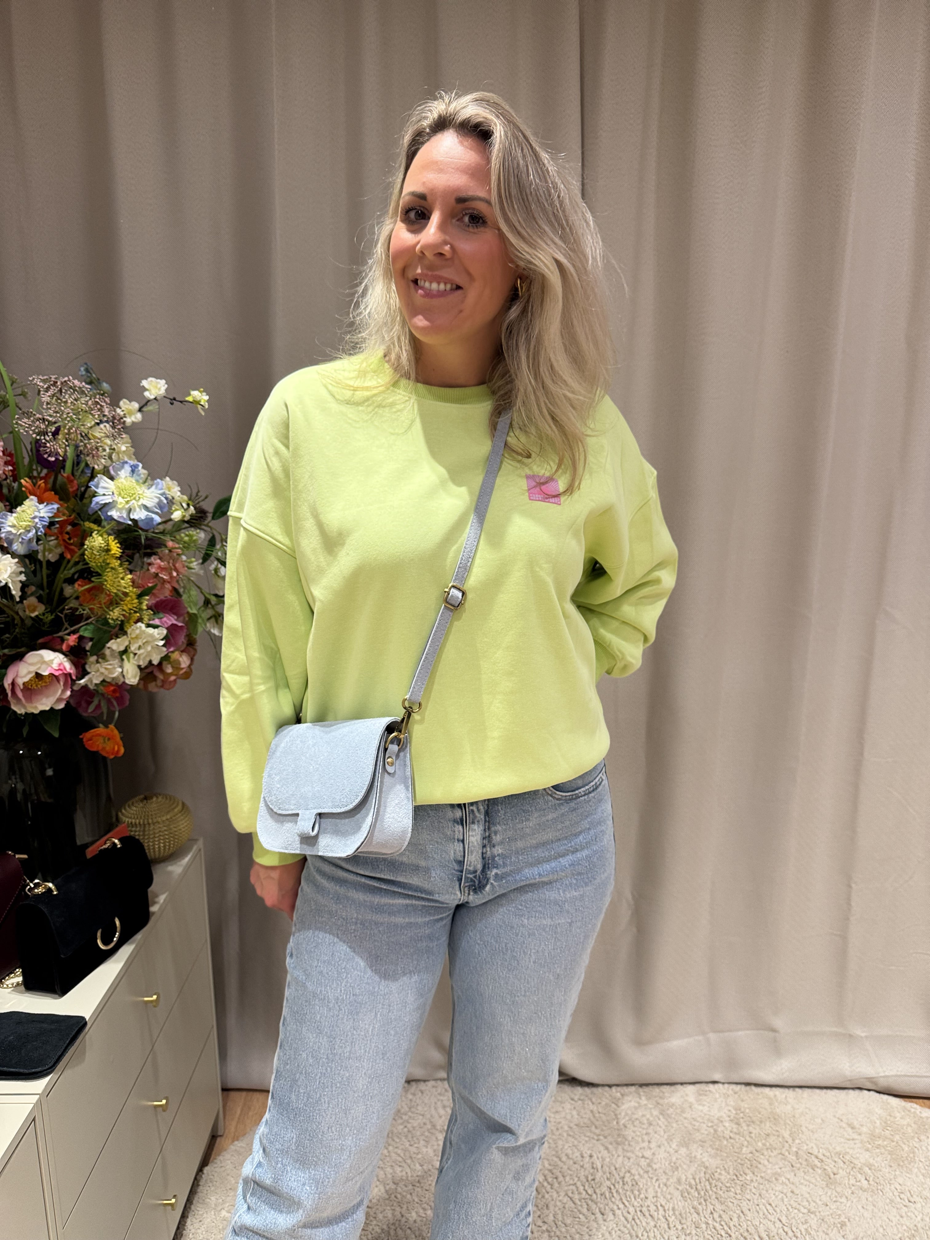 Florine - Oversized sweater Amour - limegroen