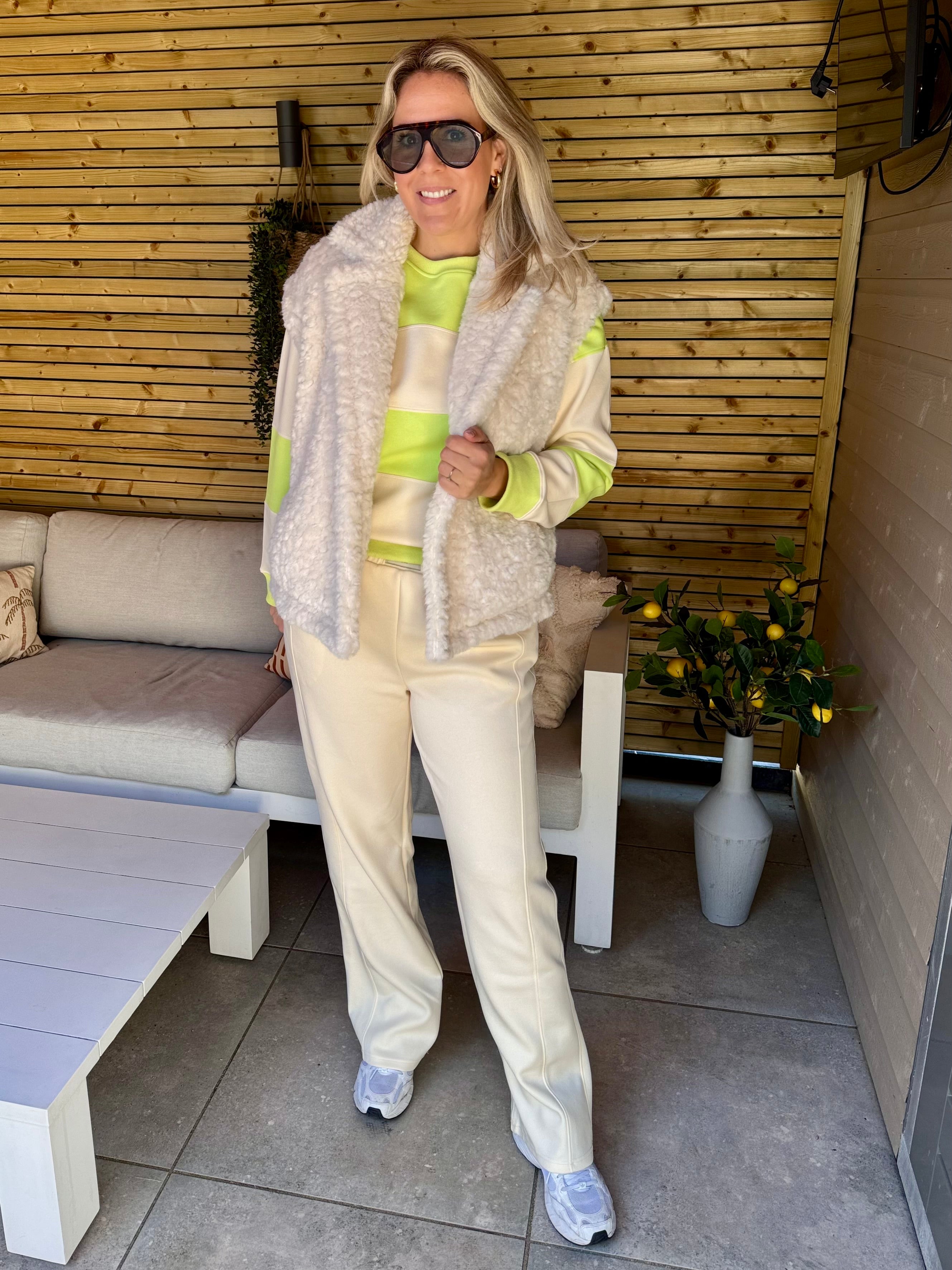 Esmee - Sweater New York city - lime/ecru