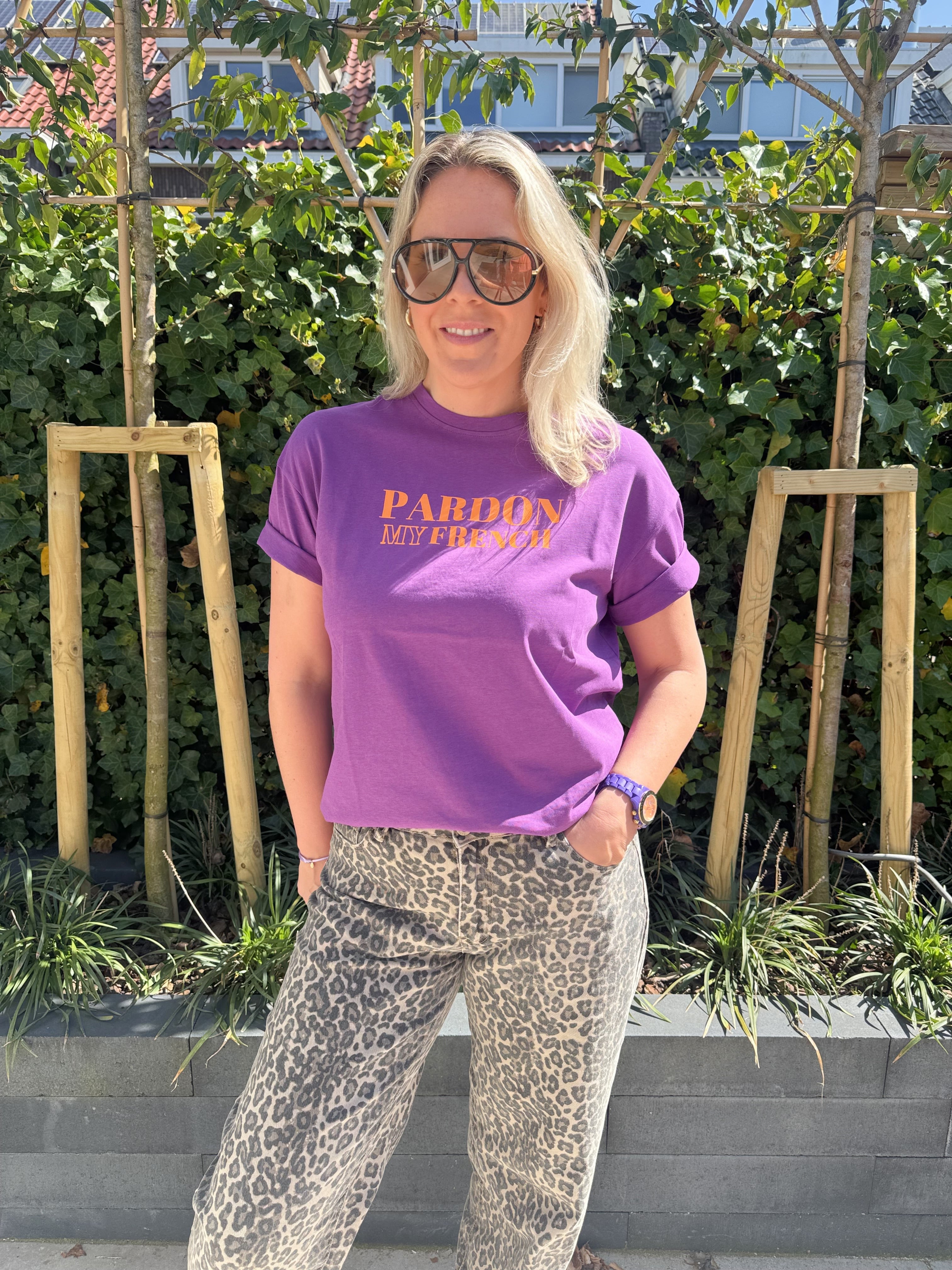 Noémie - T-shirt Pardon my French - paars/oranje