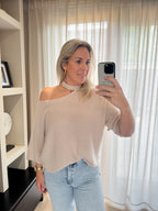 Violette - Alpaca trui offshoulder - beige