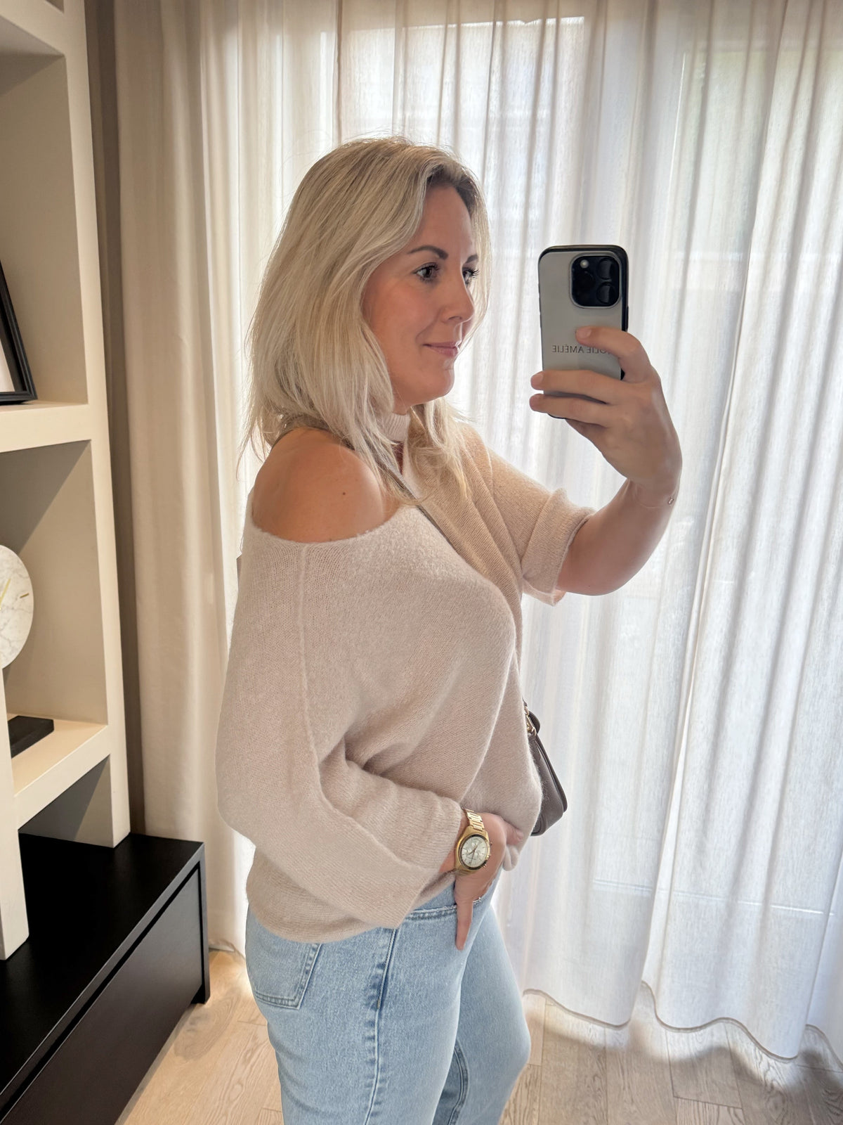 Violette - Alpaca trui offshoulder - beige