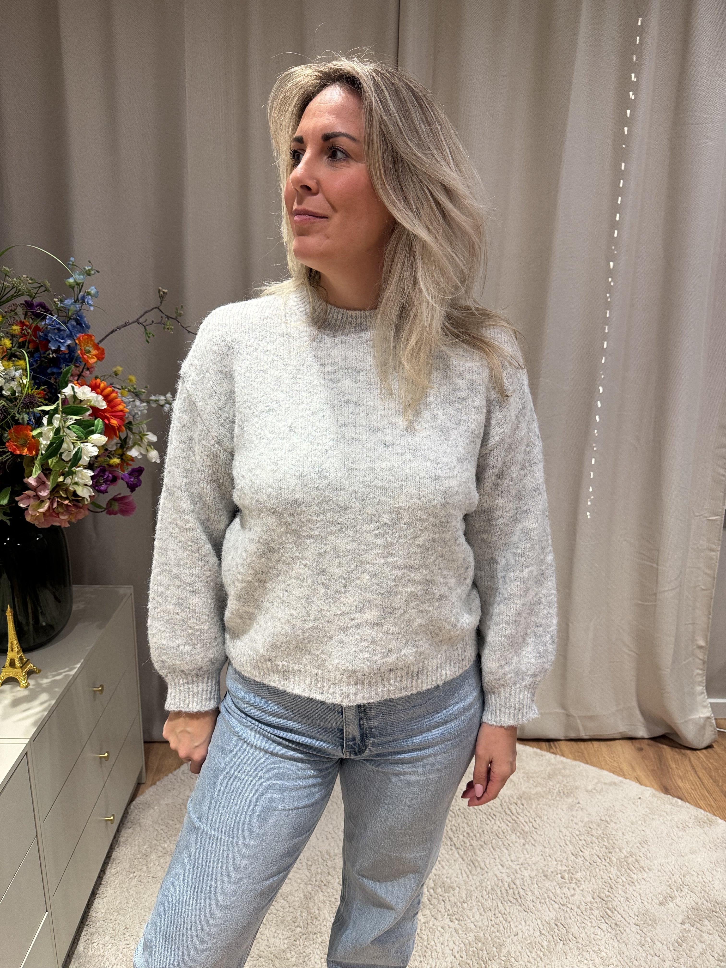 Lichtgrijze gebreide trui Jolie van Jolie Amélie